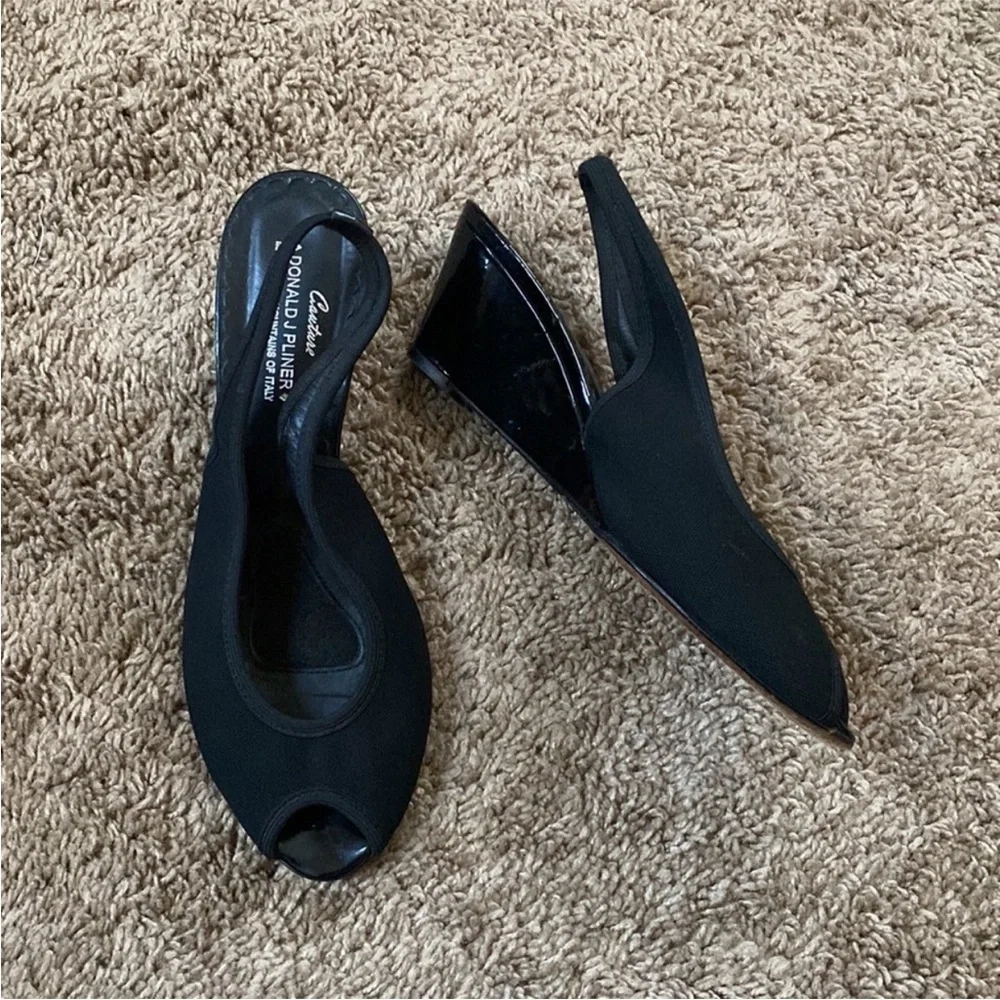 Couture Donald J Pilner Black Slingback Wedge Peeptoe Shoes